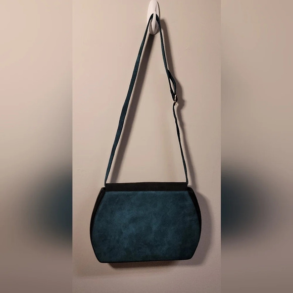 Vintage Bally teal and black suede crossbody flap handbag - Picture 3 of 10